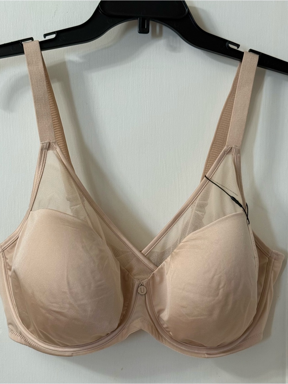 UNDERSTANCE NWT CHAMPAGNE COLOUR BRA SIZE 36G